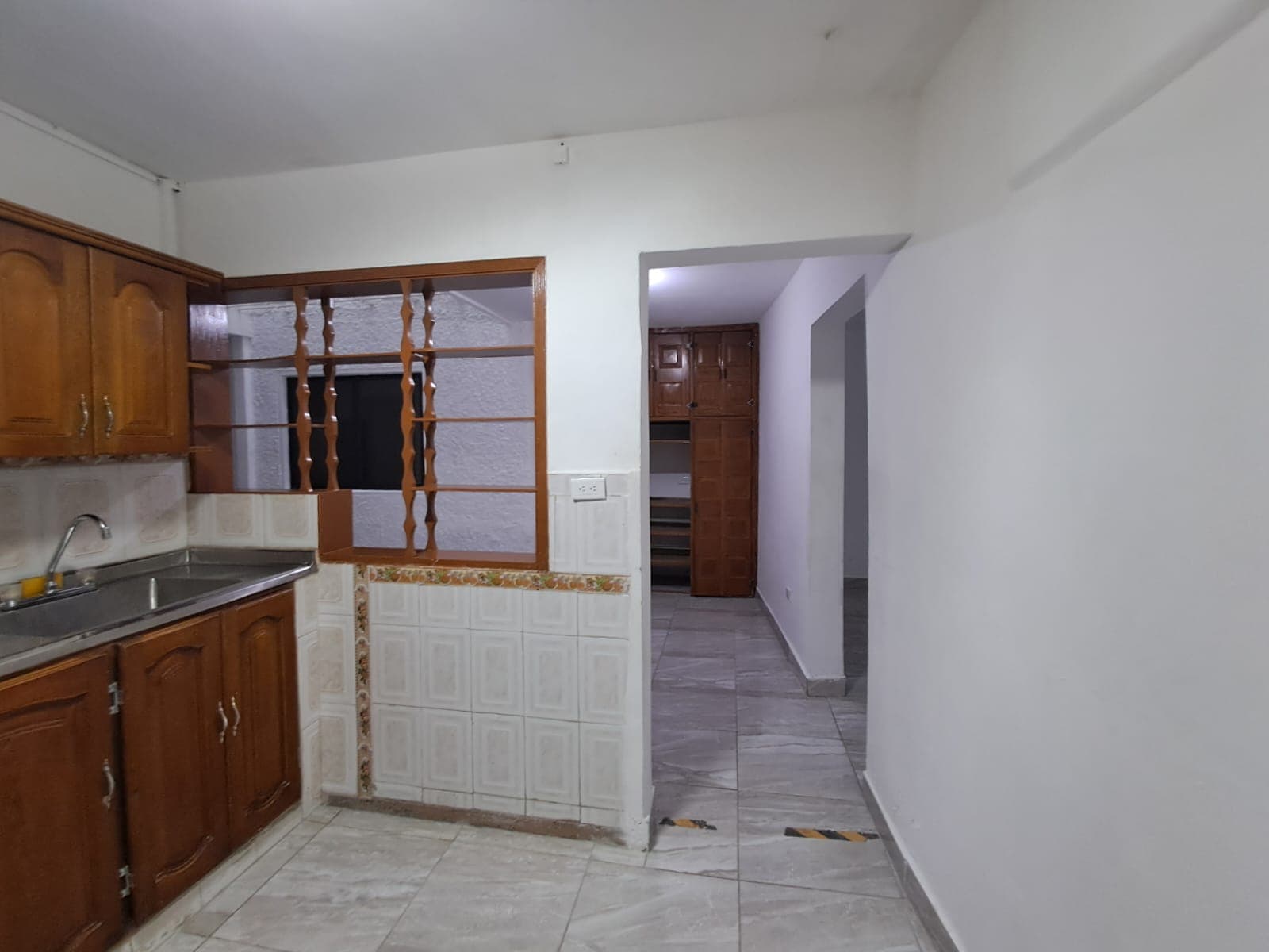 Casa Comercial en arriendo en Alameda, Laureles, Medellín — foto 3 de 20