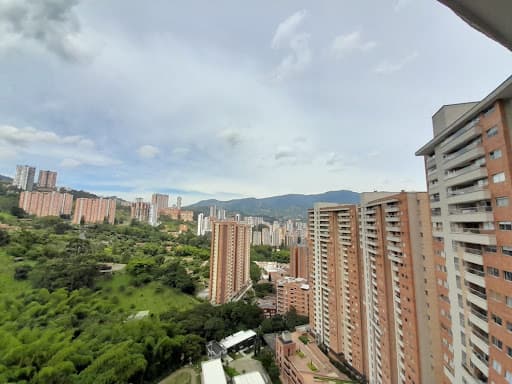 Apartamento en arriendo en La Florida Sabaneta — foto 1 de 11