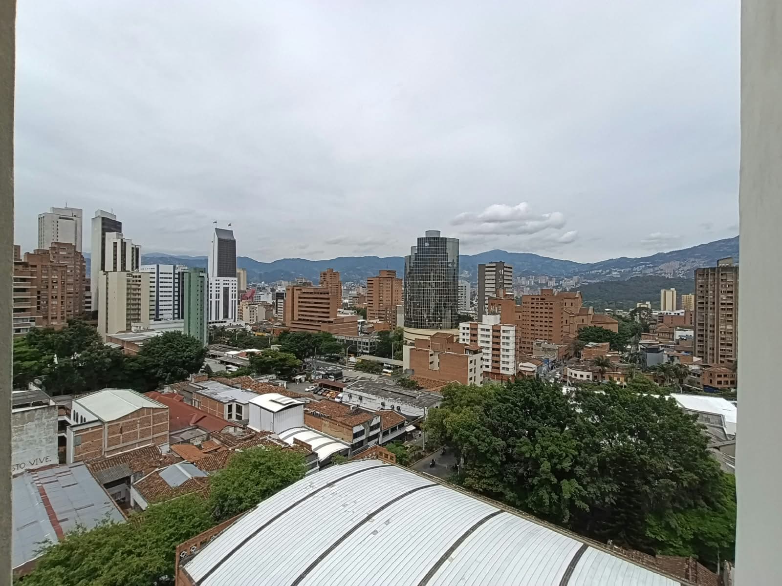Apartamento en arriendo en Centro Medellín — foto 4 de 5