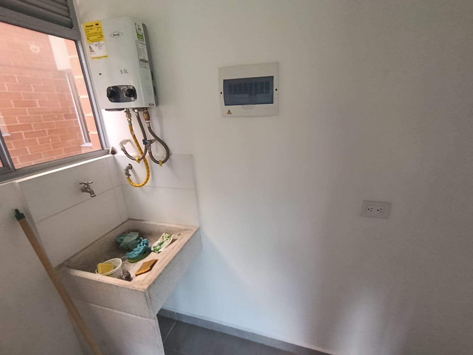 Apartamento en arriendo en Aves María, Sabaneta — foto 5 de 17