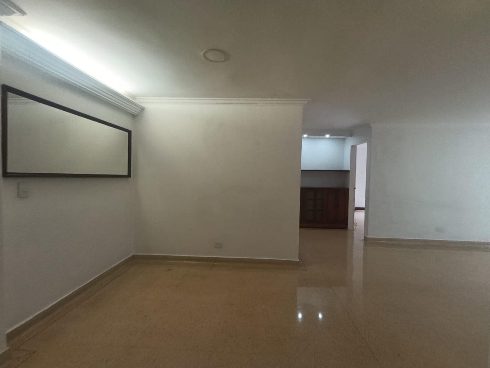 Apartamento en arriendo en Conquistadores, Laureles, Medellín — foto 2 de 18