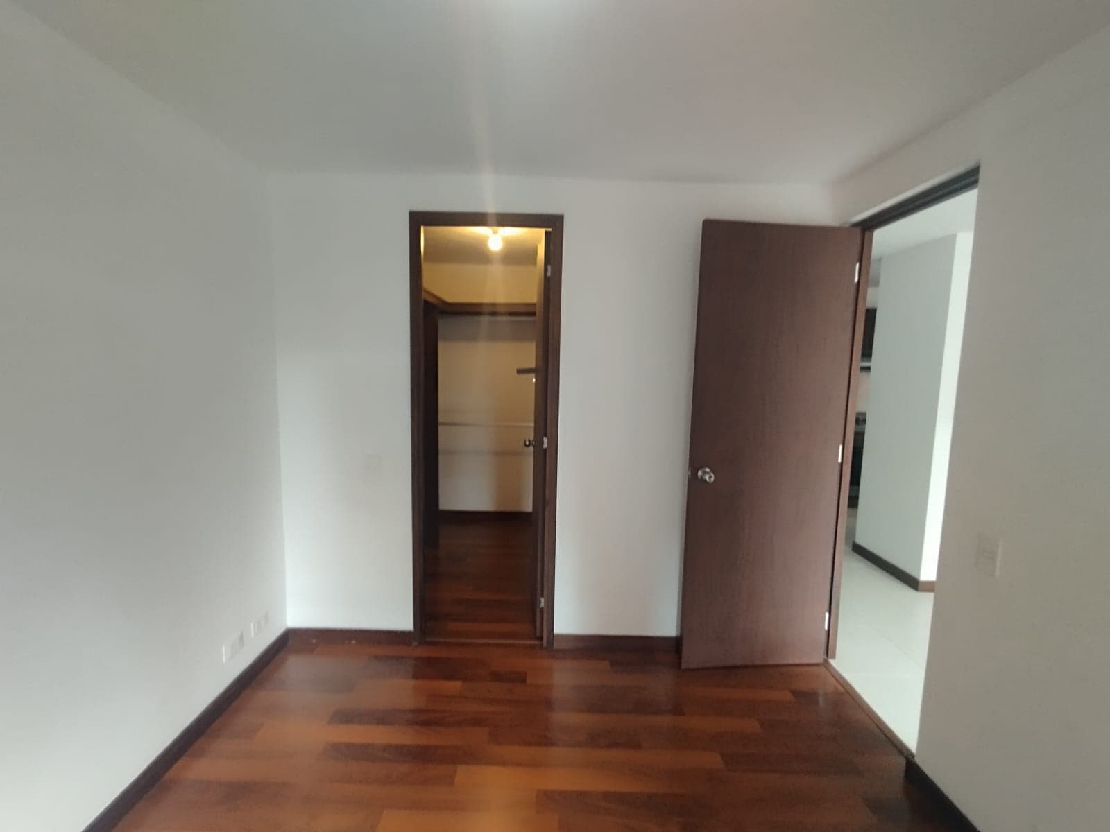 Apartaestudio en arriendo en La Loma De Los Bernal, Belen, Medellín — foto 3 de 20