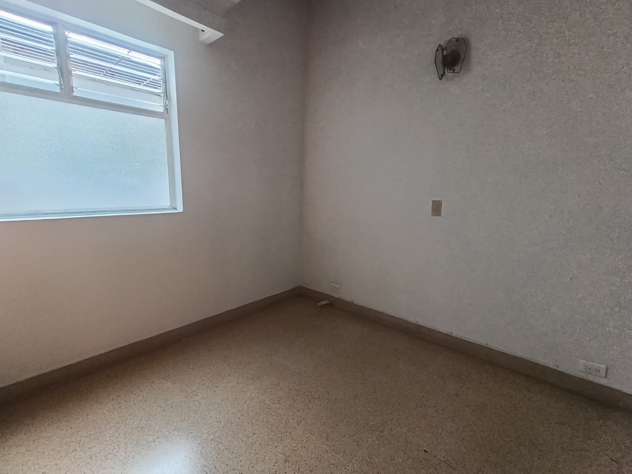 Apartamento en arriendo en Miravalle, Belen, Medellín — foto 4 de 18