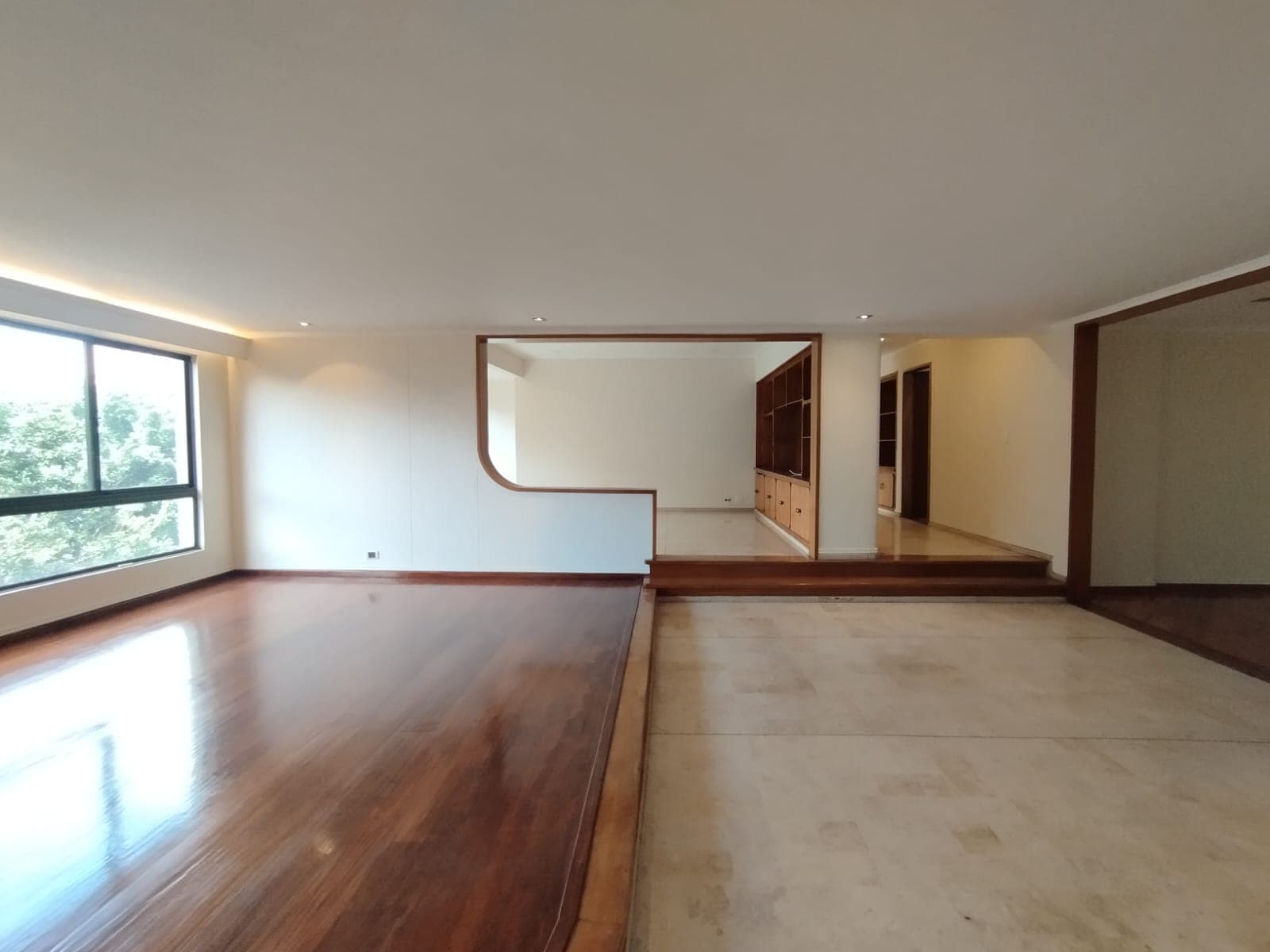 Apartamento en arriendo en El Campestre La Frontera, El Poblado, Medellín — foto 1 de 20