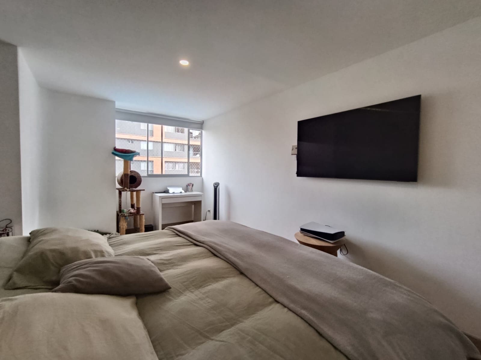 Apartamento en arriendo en Ciudad Del Rio, El Poblado, Medellín — foto 4 de 18