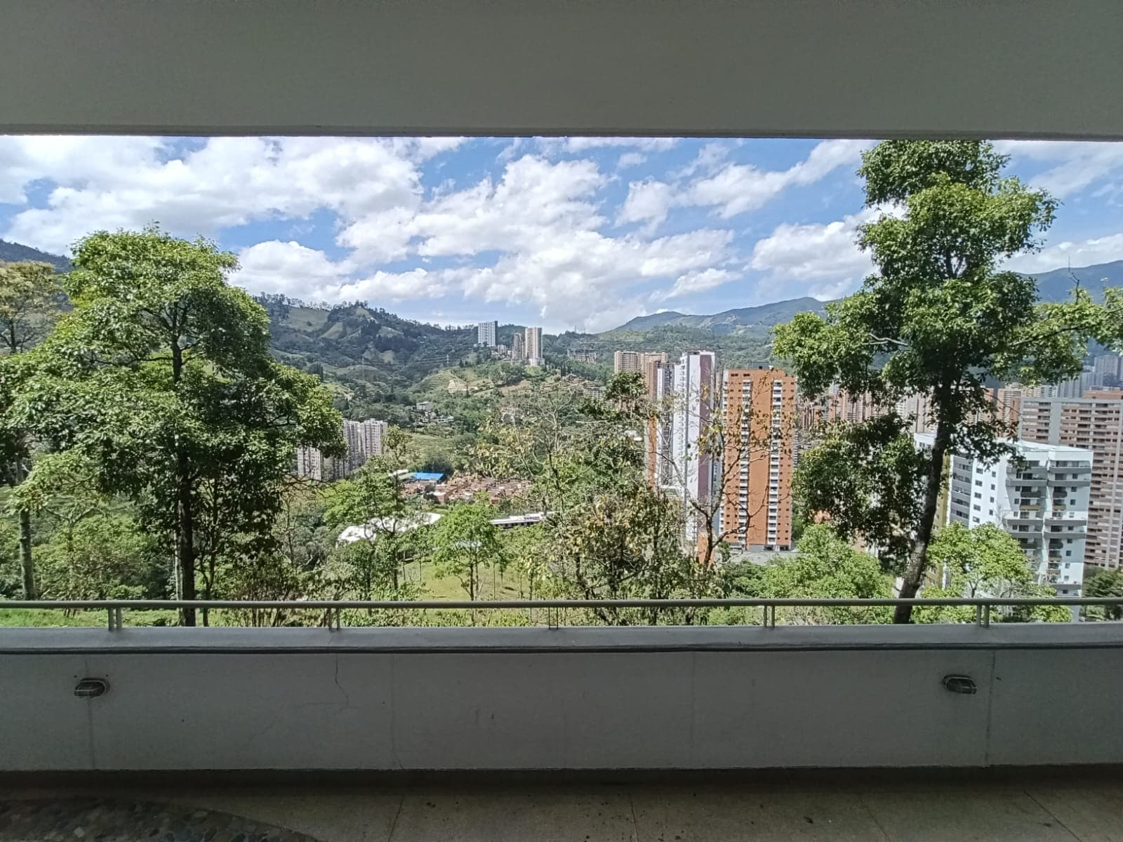 Apartaestudio en arriendo en Vereda Las Lomitas, Sabaneta — foto 1 de 19