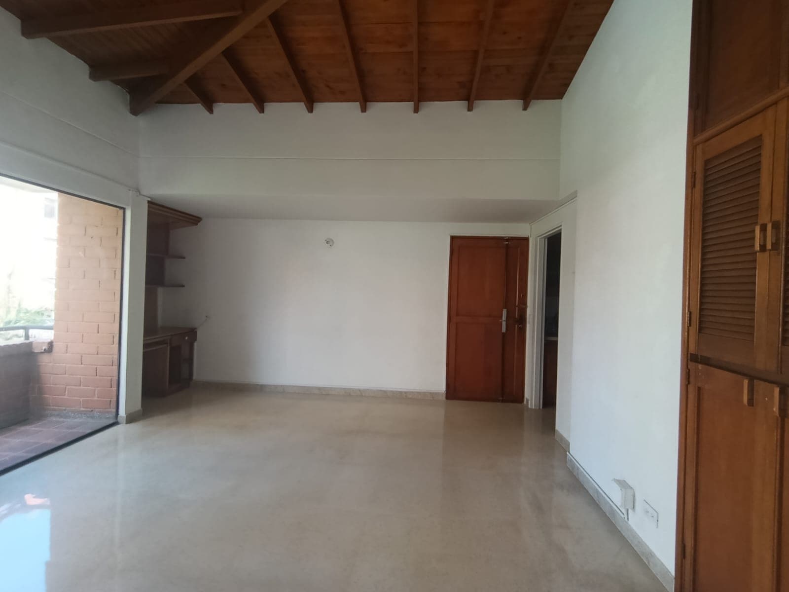Apartamento en arriendo en Conquistadores, Laureles, Medellín — foto 3 de 18