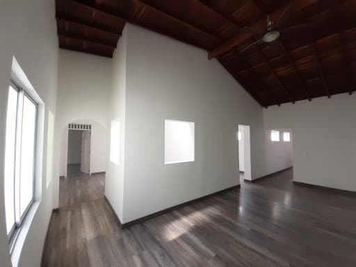 Casa Comercial en arriendo en Laureles, Medellín — foto 5 de 17
