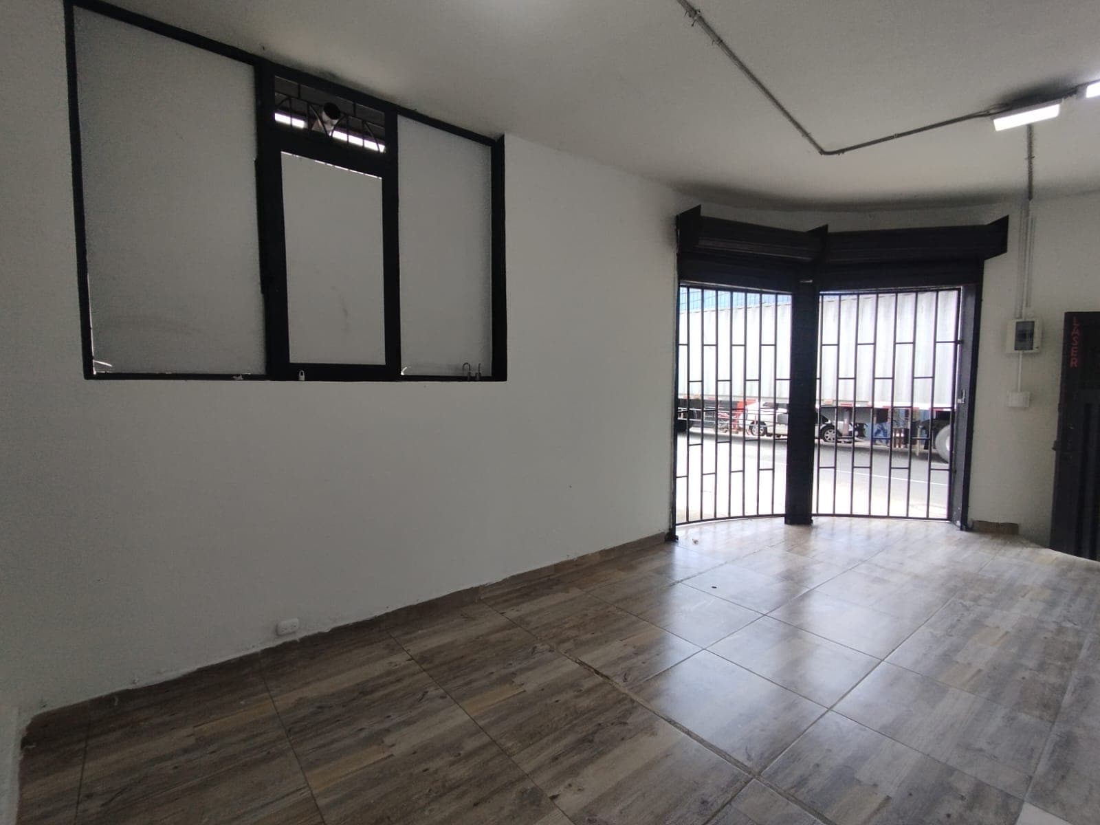 Local en arriendo en Centro, Medellín — foto 2 de 8