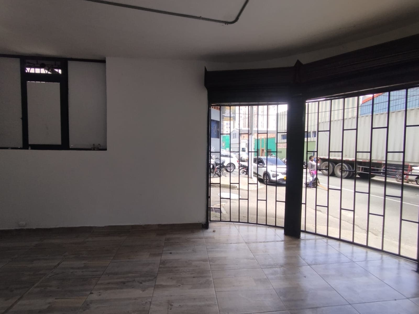 Local en arriendo en Centro, Medellín — foto 4 de 8