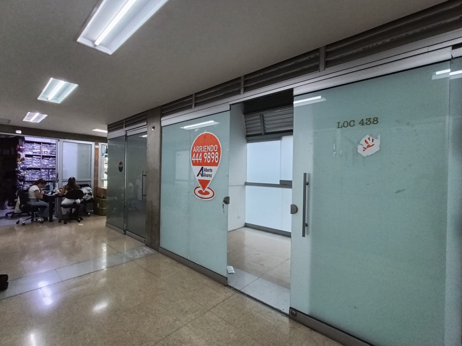 Local en arriendo en Centro, Medellín — foto 3 de 9