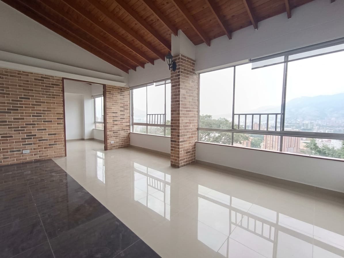 Apartamento en arriendo en Loma del Indio, El Poblado, Medellín — foto 1 de 16