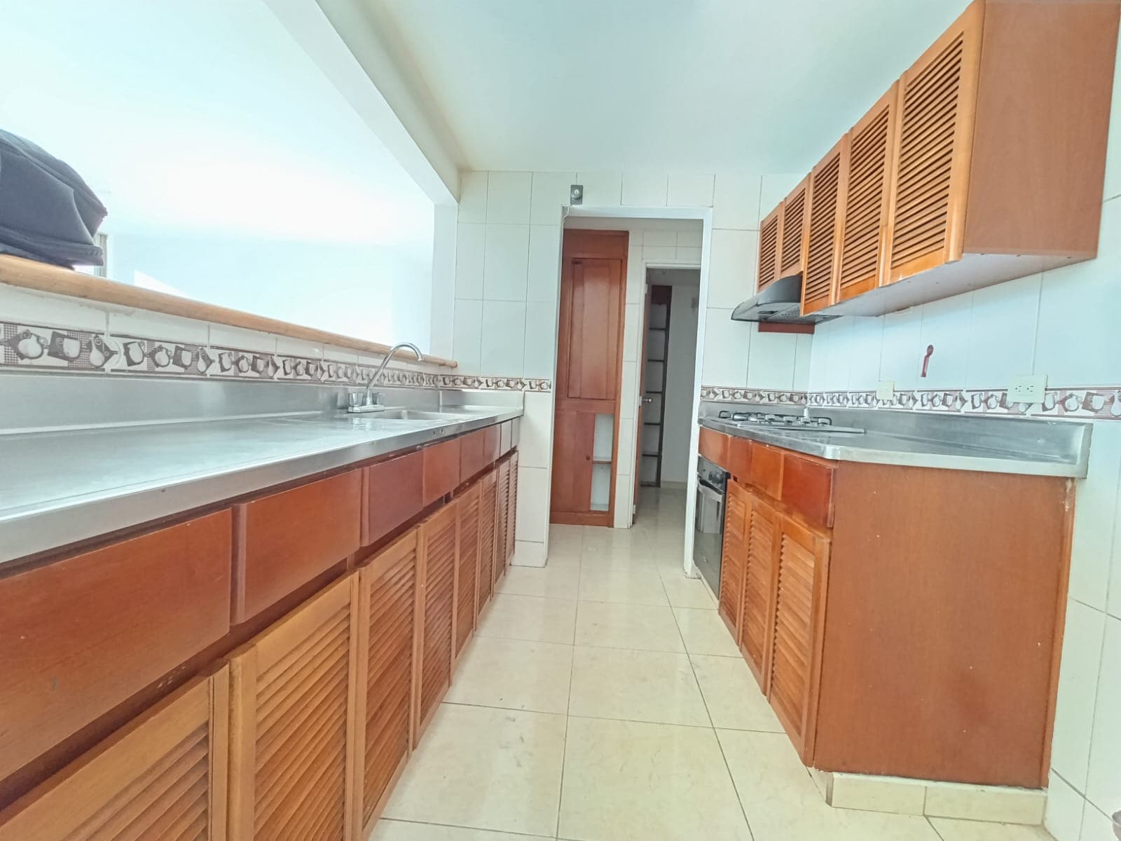 Apartamento en arriendo en Jardines, Envigado — foto 4 de 17