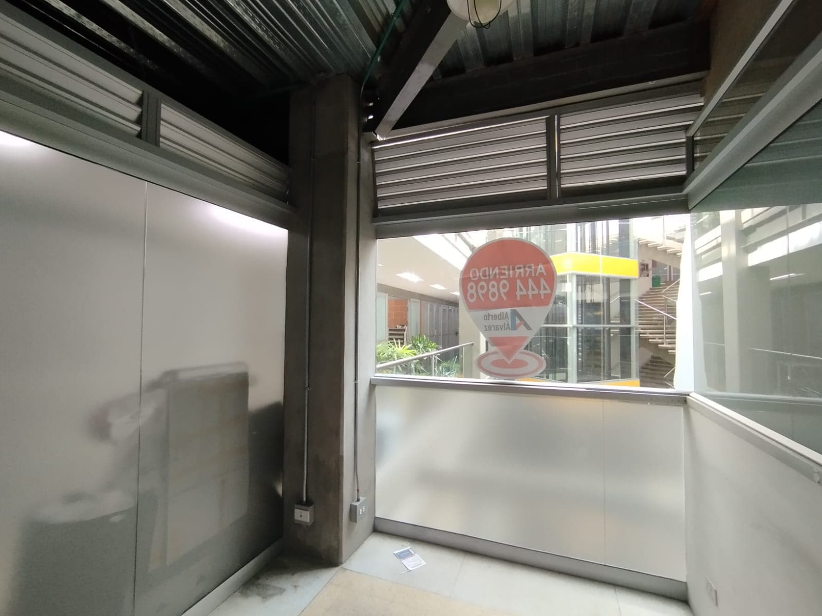 Local en arriendo en Centro Medellín — foto 4 de 6