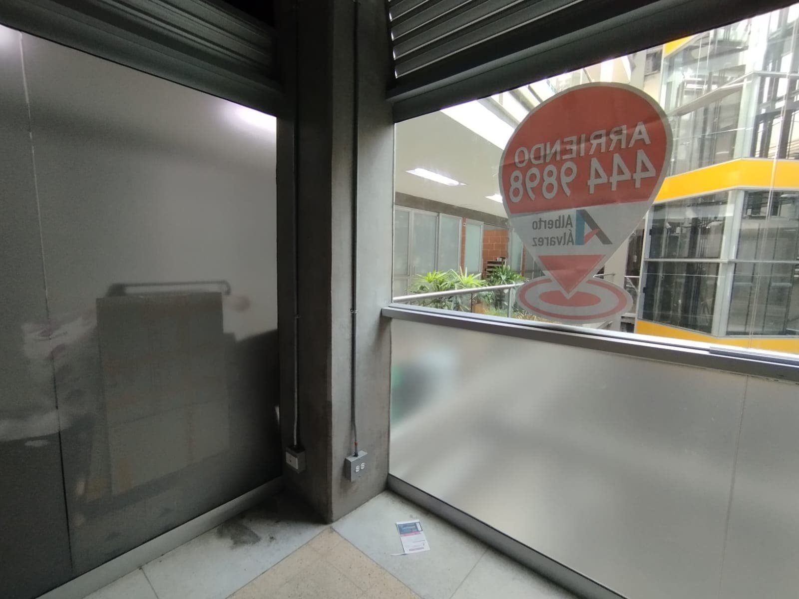 Local en arriendo en Centro Medellín — foto 5 de 6