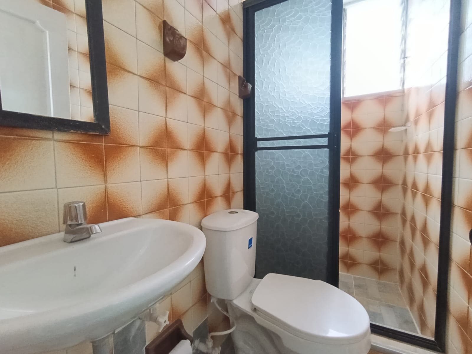 Casa Vivienda en arriendo en El Rodeo, Guayabal, Medellín — foto 2 de 15