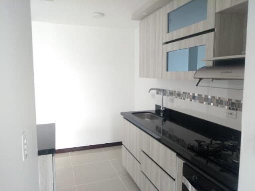 Apartamento en arriendo en Callejon del Banco, Sabaneta — foto 5 de 16