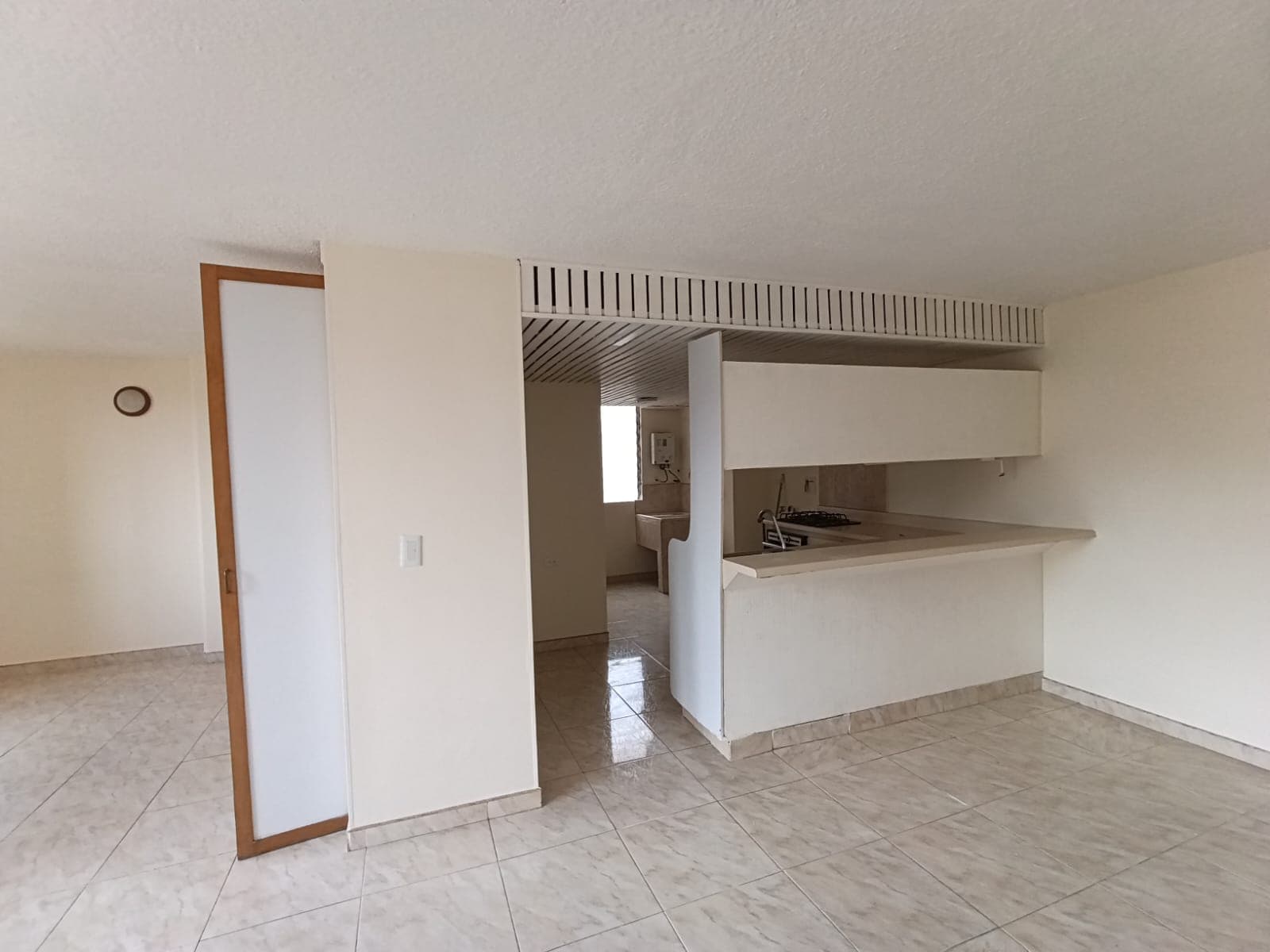 Apartaestudio en arriendo en Rosales, Belen, Medellín — foto 2 de 20