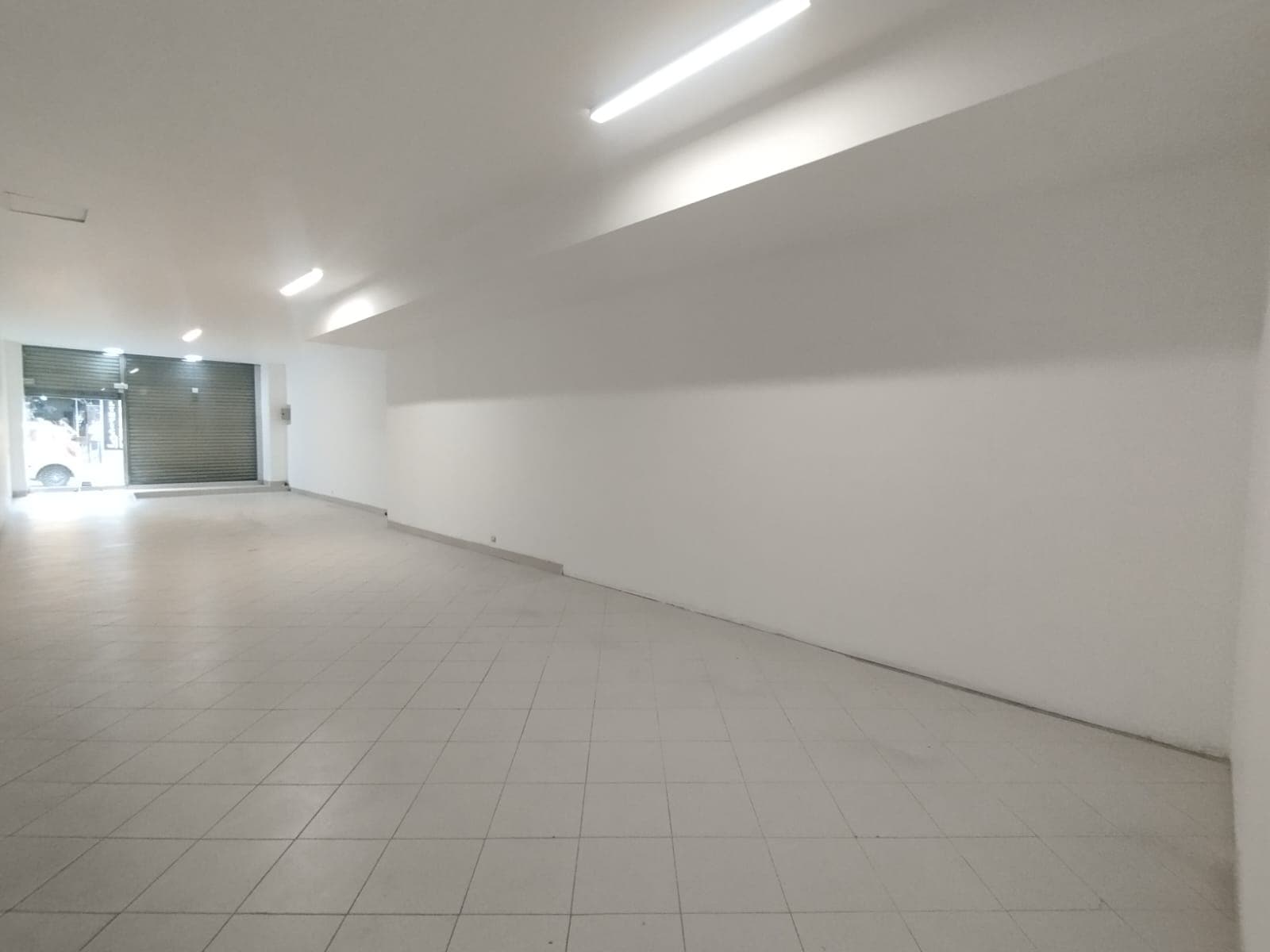 Local en arriendo en Centro, Medellín — foto 1 de 13