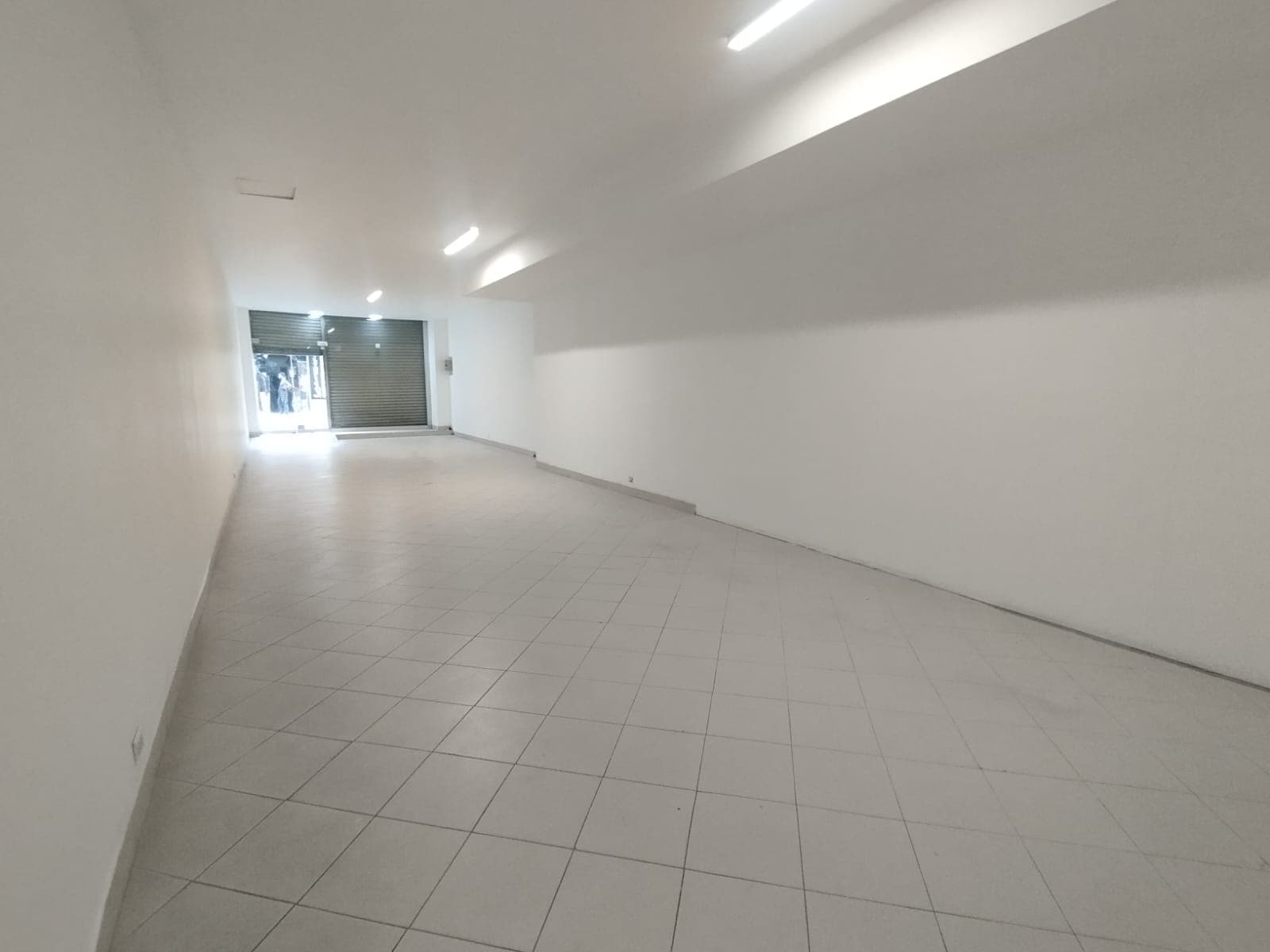 Local en arriendo en Centro, Medellín — foto 3 de 13