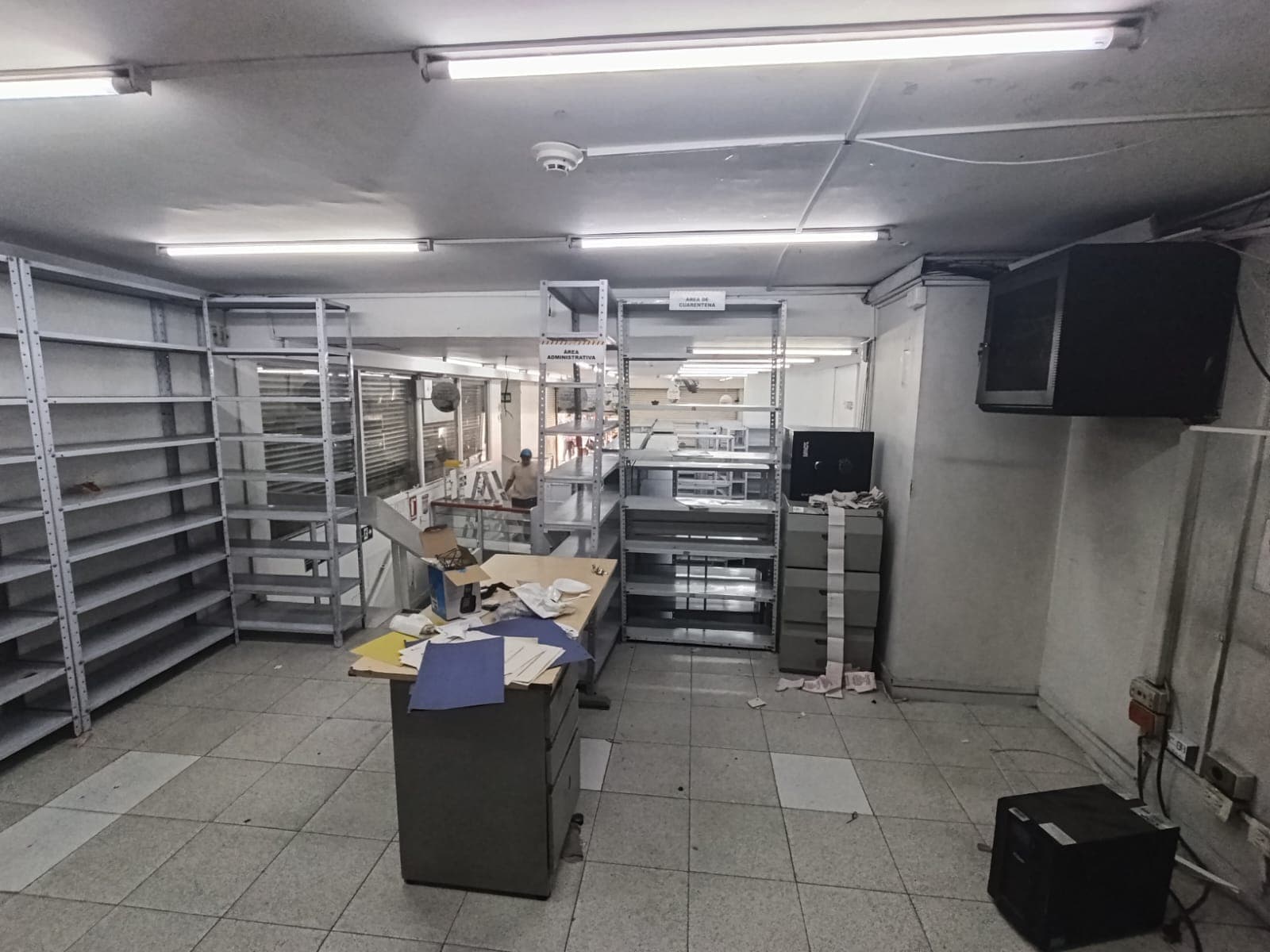 Local en arriendo en Centro Medellín — foto 4 de 13