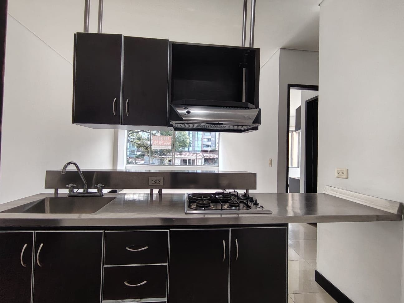 Apartamento en arriendo en Estadio, Laureles, Medellín — foto 3 de 11