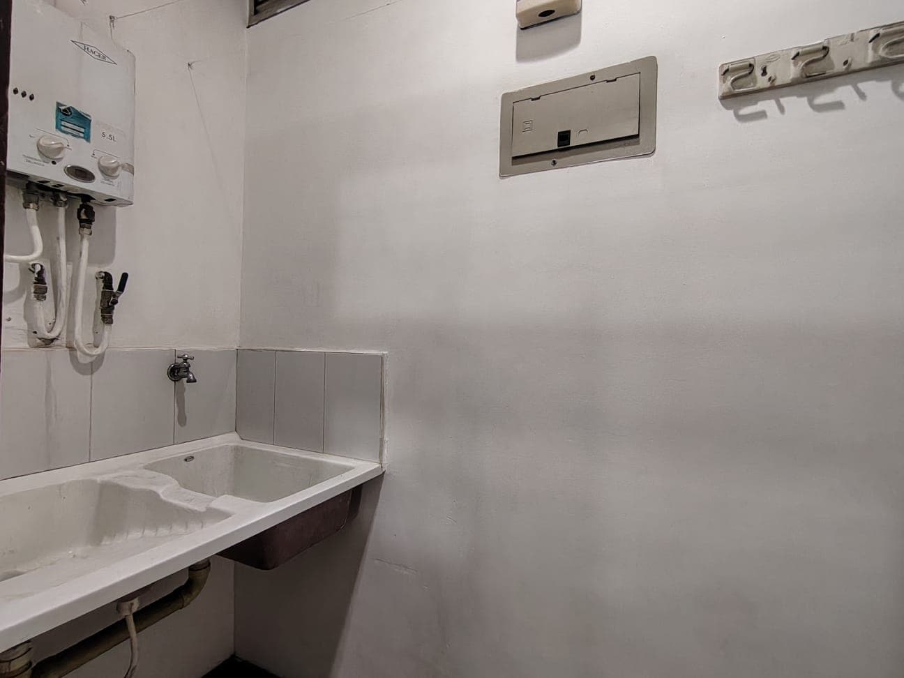 Apartamento en arriendo en Estadio, Laureles, Medellín — foto 4 de 11