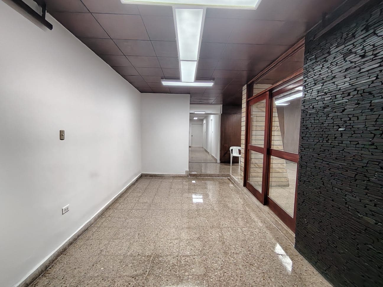 Casa Comercial en arriendo en Florida Nueva, Laureles, Medellín — foto 1 de 20