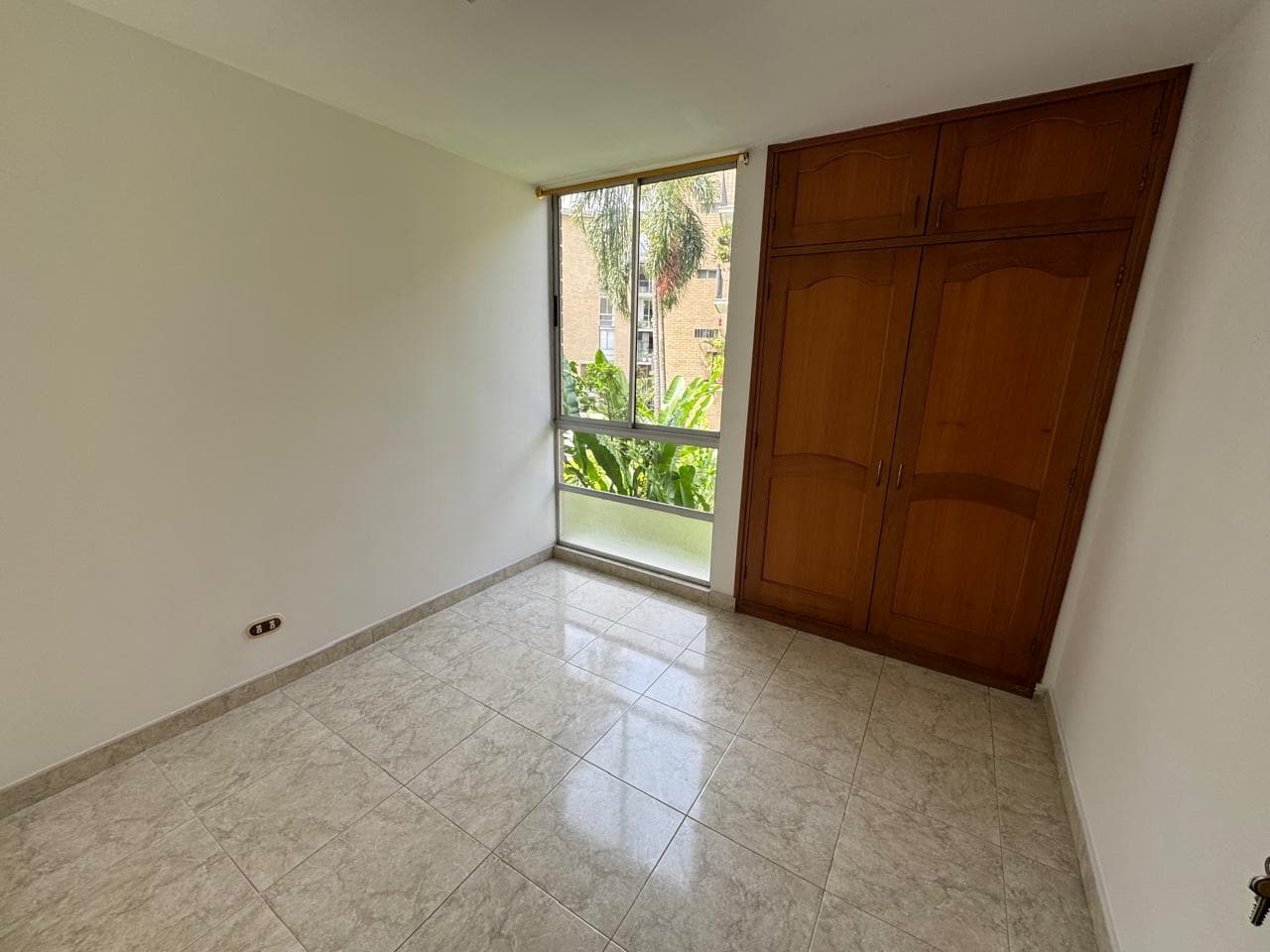 Apartamento en arriendo en Las Palmas Medellín, Centro — foto 4 de 13