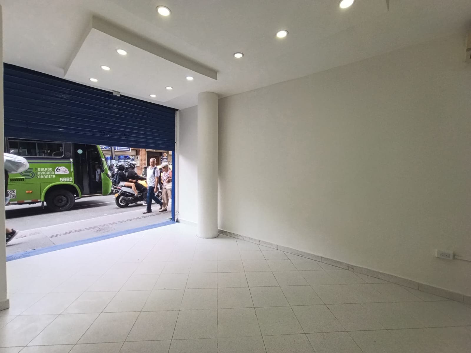 Local en arriendo en Centro Medellín — foto 3 de 19