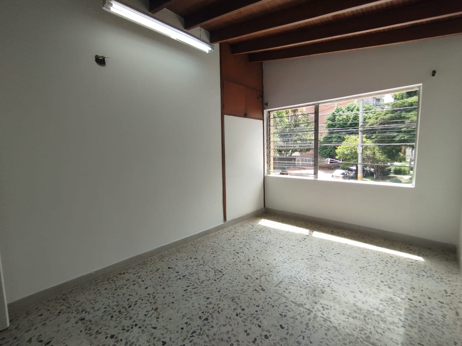 Casa Comercial en arriendo en Florida Nueva, Laureles, Medellín — foto 3 de 20