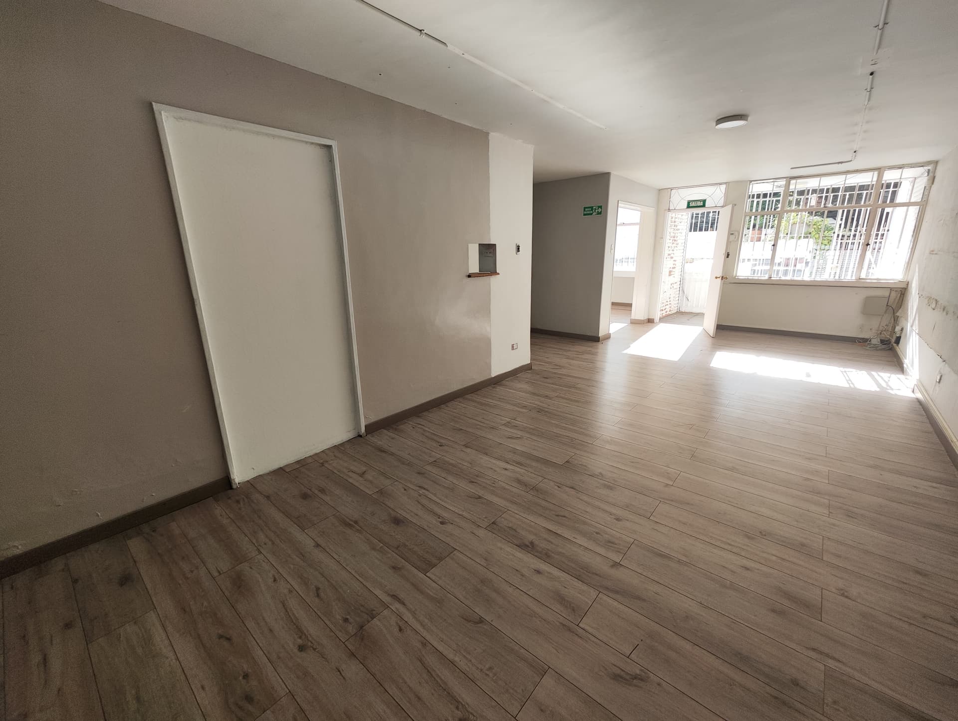Casa Comercial en arriendo en Provenza, El Poblado, Medellín — foto 1 de 17