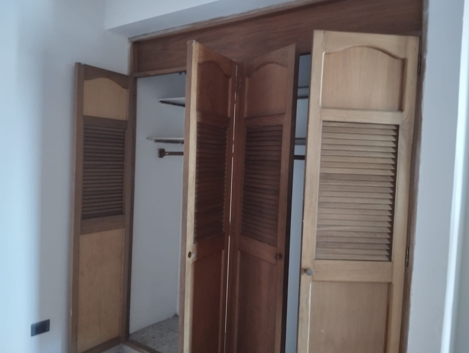 Apartamento en arriendo en La Floresta, La America, Medellín — foto 3 de 15