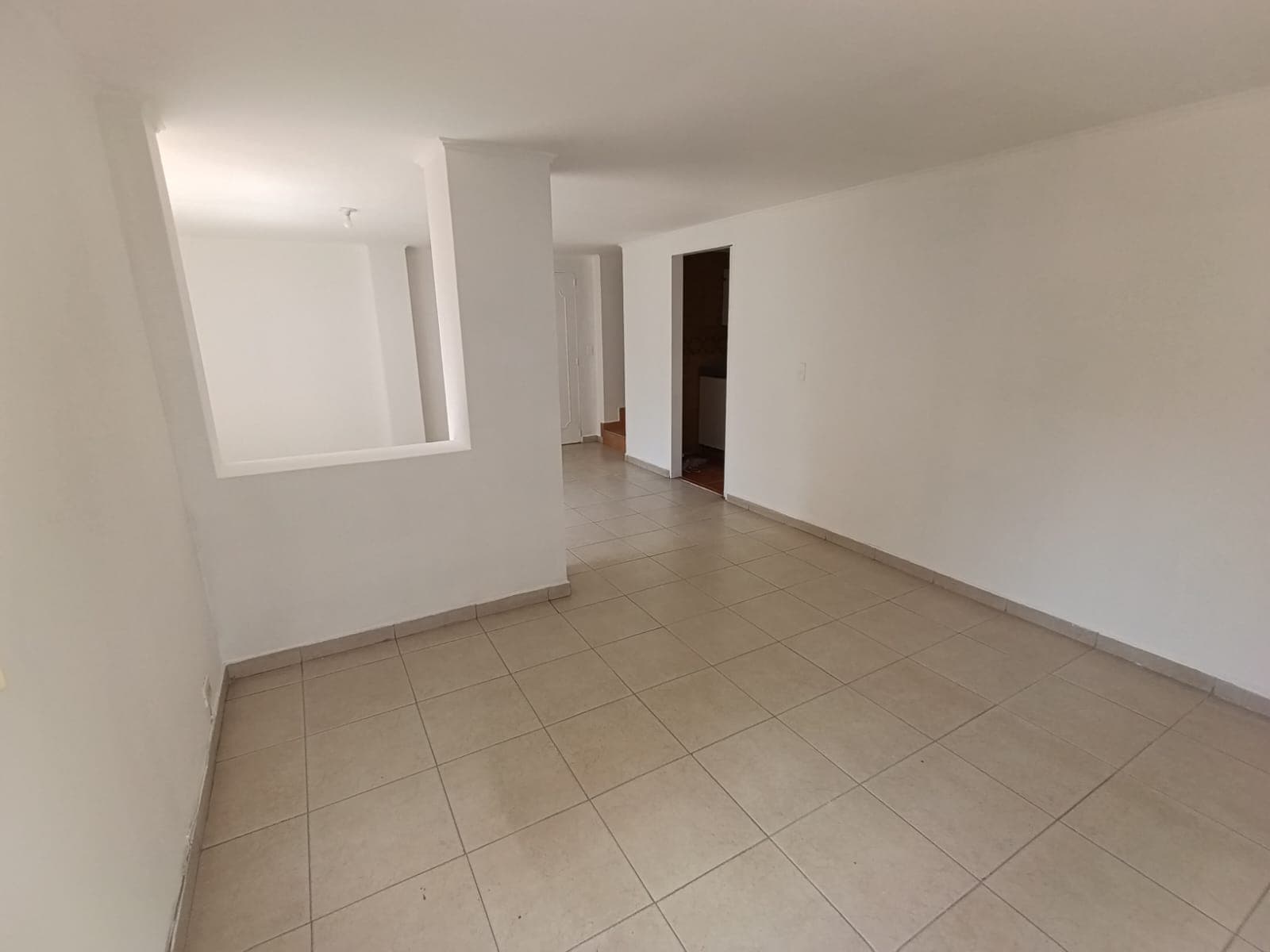 Apartamento en arriendo en Laureles, Medellín — foto 4 de 16