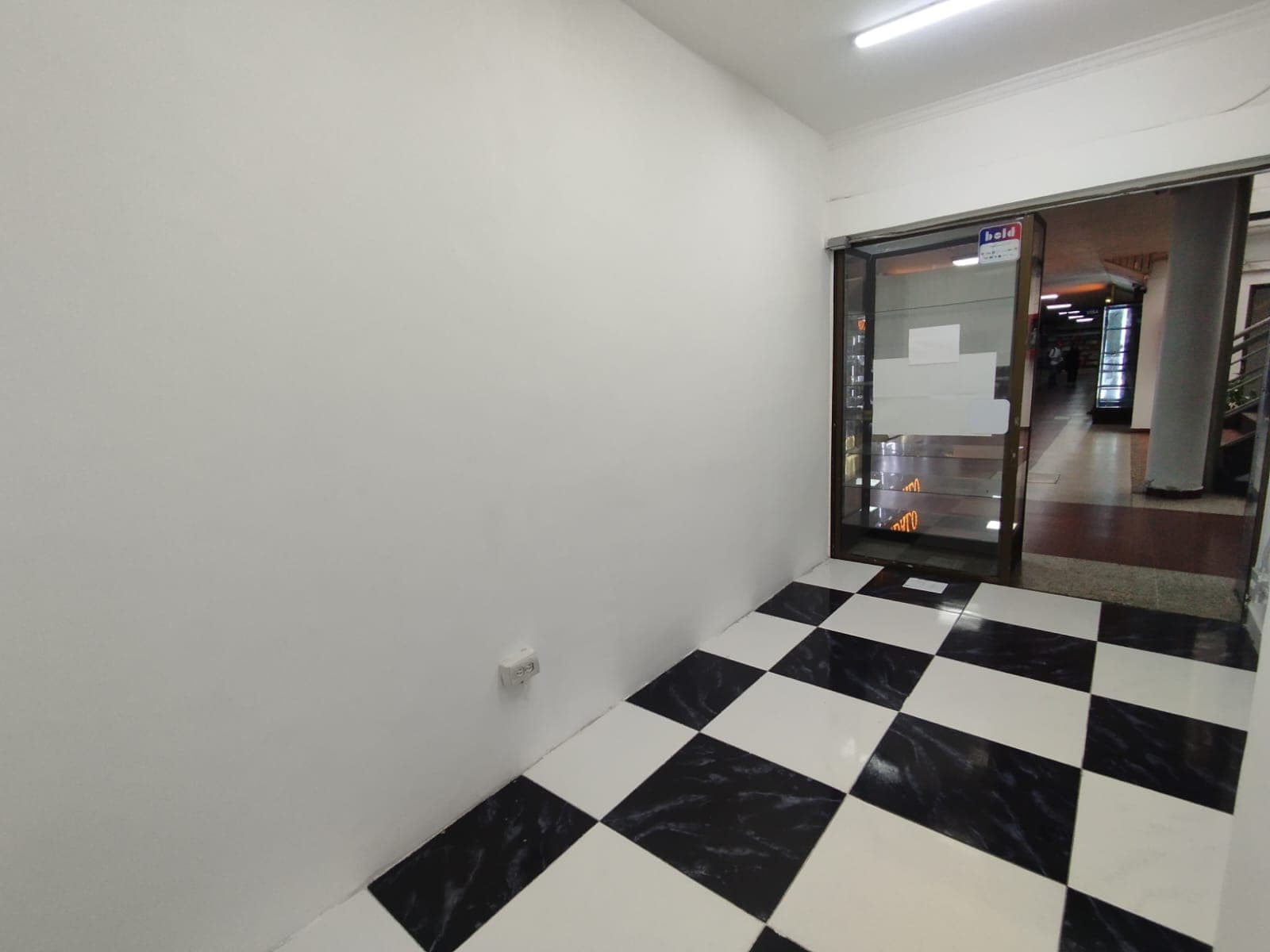 Local en arriendo en Centro, Medellín — foto 4 de 10
