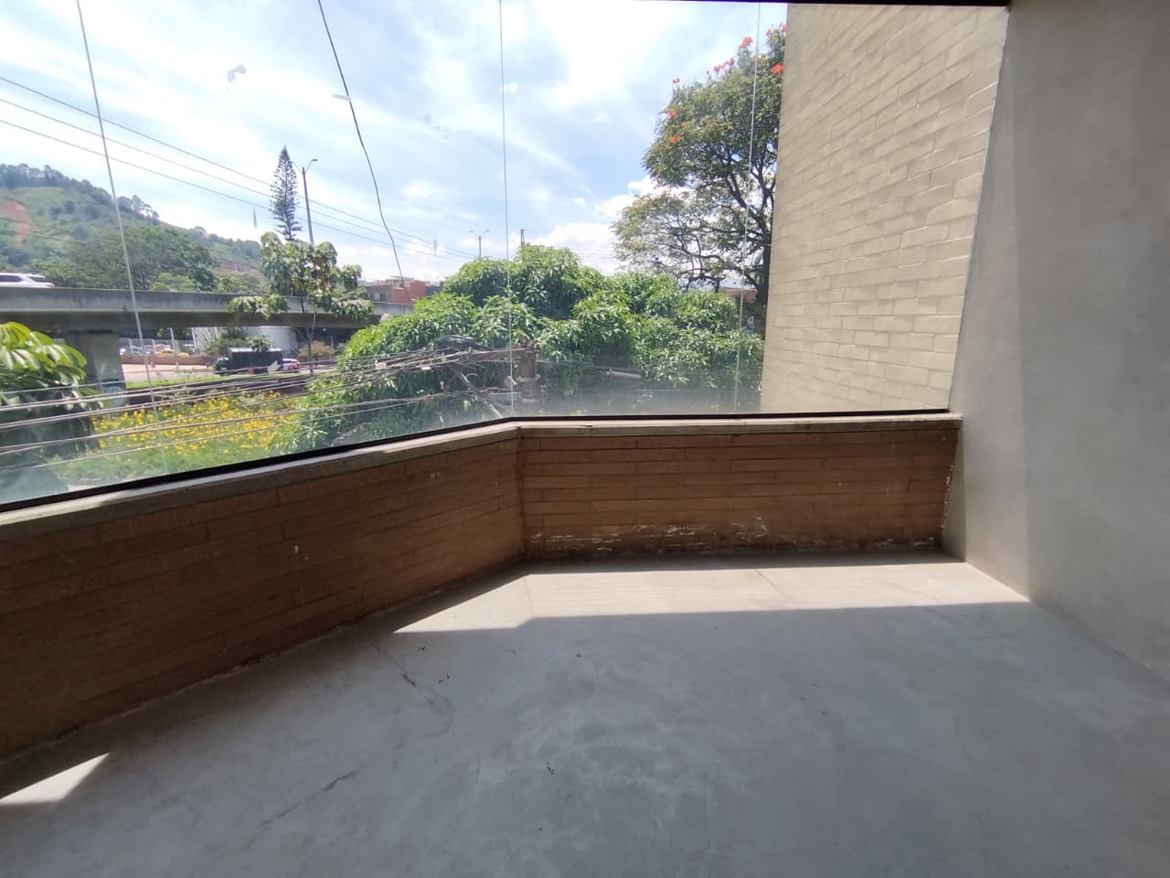 Local en arriendo en Glorieta Pilsen, Itagui — foto 2 de 12