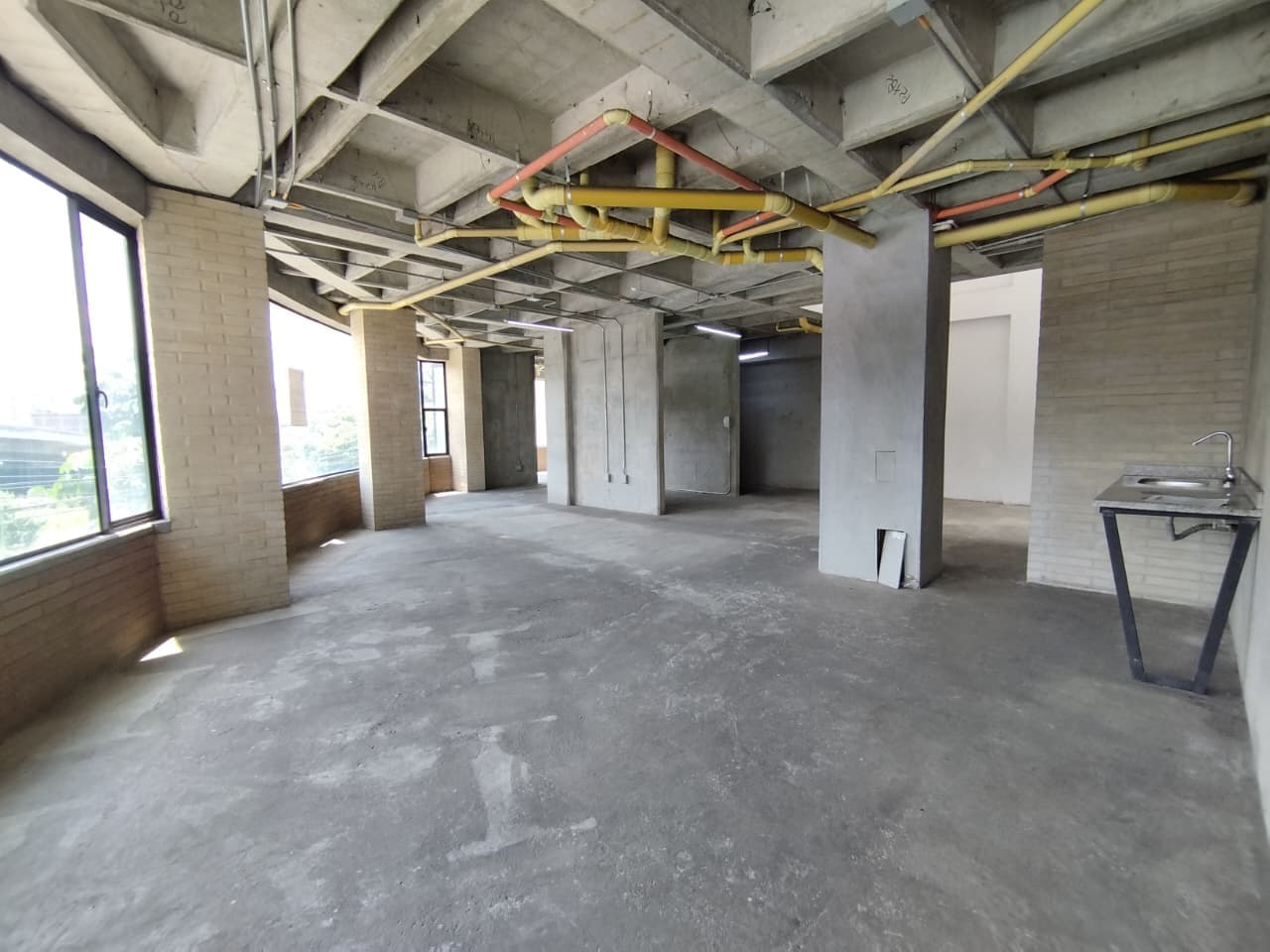 Local en arriendo en Glorieta Pilsen, Itagui — foto 5 de 12