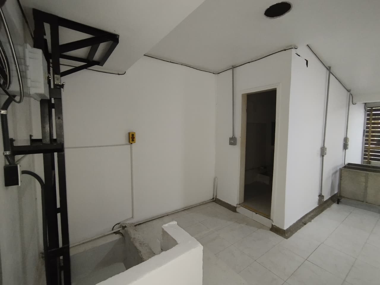 Casa Comercial en arriendo en Provenza, El Poblado, Medellín — foto 5 de 20