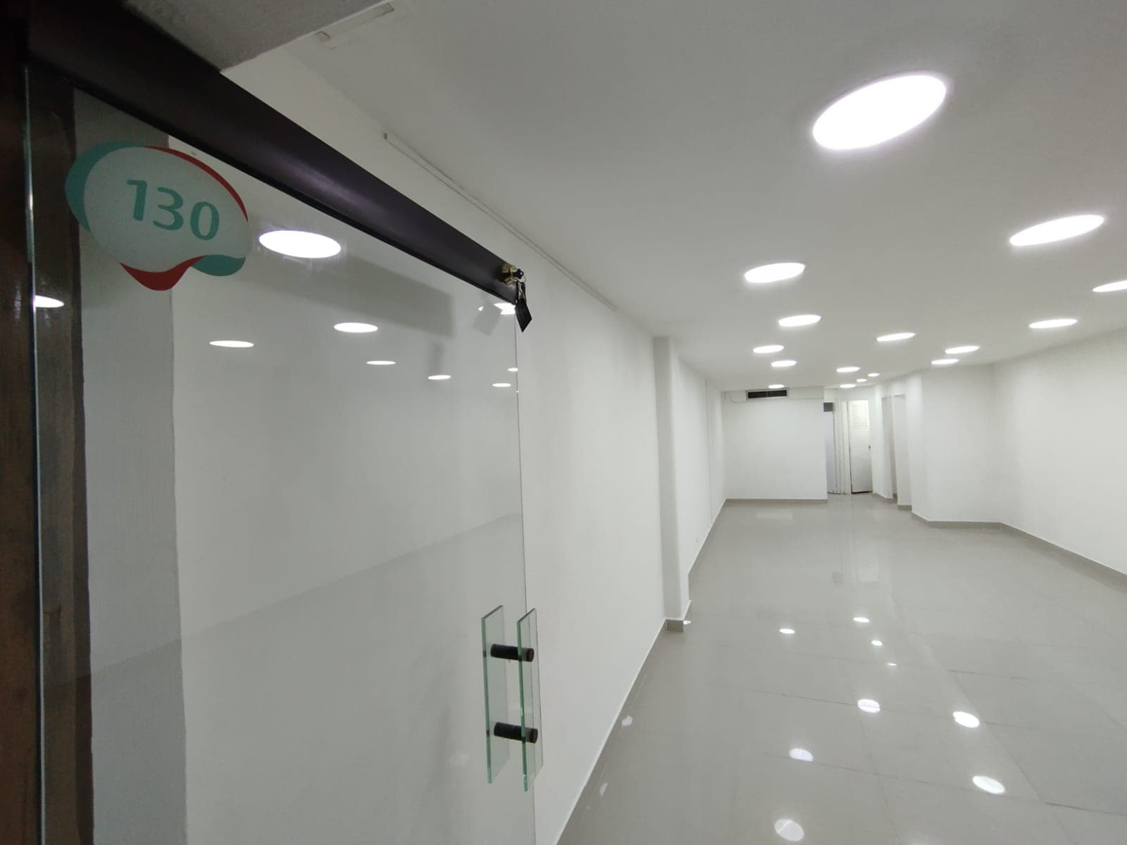 Local en arriendo en Centro, Medellín — foto 2 de 10