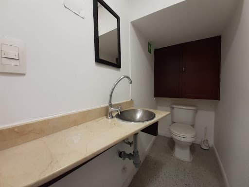 Local en arriendo en Patio Bonito, El Poblado, Medellín — foto 3 de 7