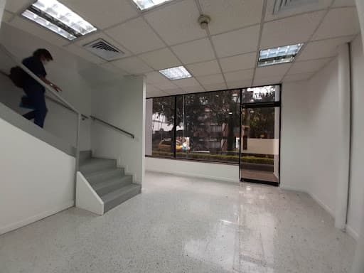 Local en arriendo en Patio Bonito, El Poblado, Medellín — foto 4 de 7