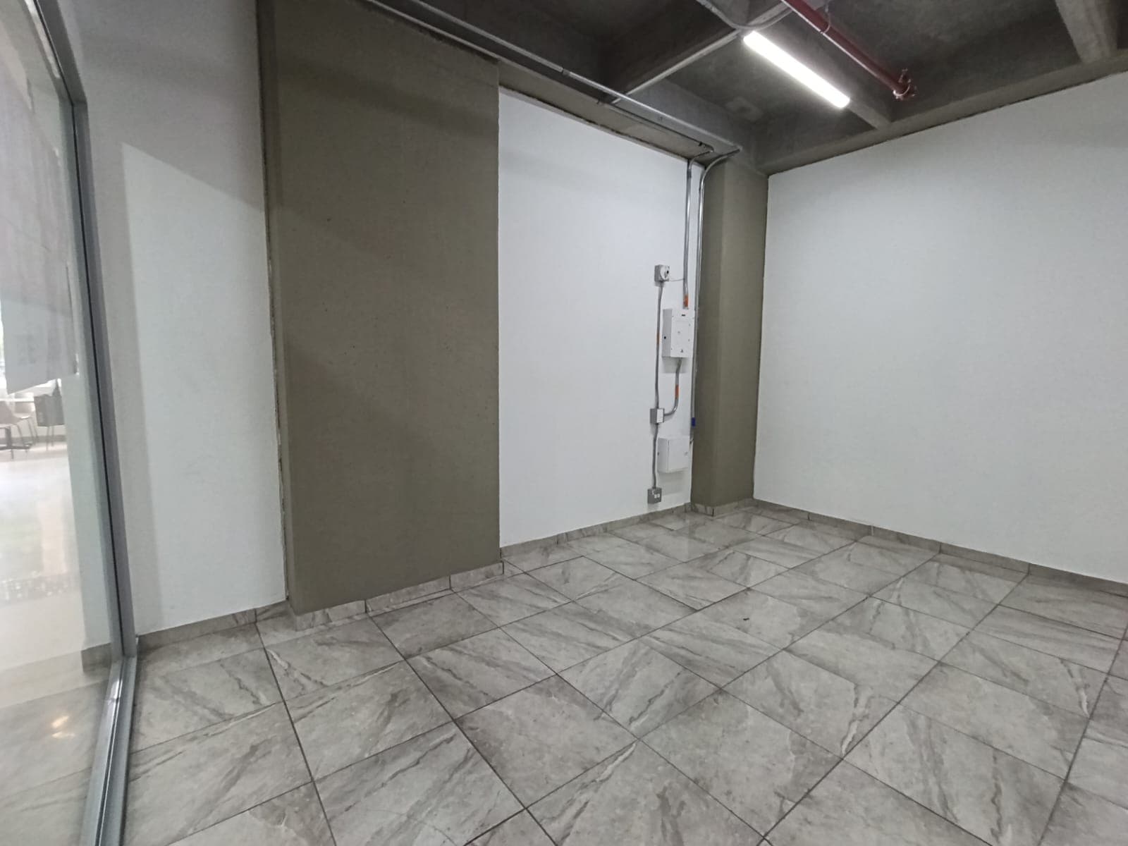 Local en arriendo en Bombona, Centro, Medellín — foto 3 de 15