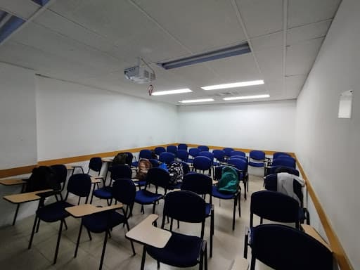 Oficina en arriendo en Centro, Medellín — foto 3 de 20