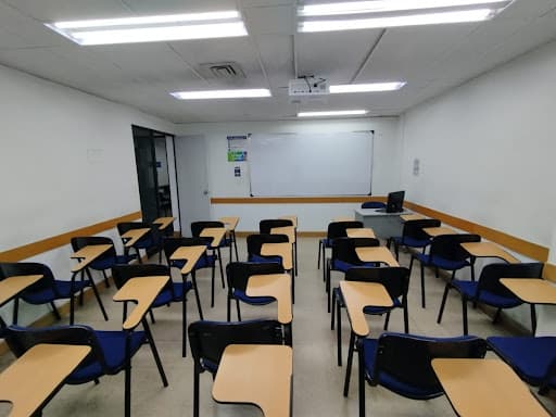 Oficina en arriendo en Centro, Medellín — foto 3 de 20