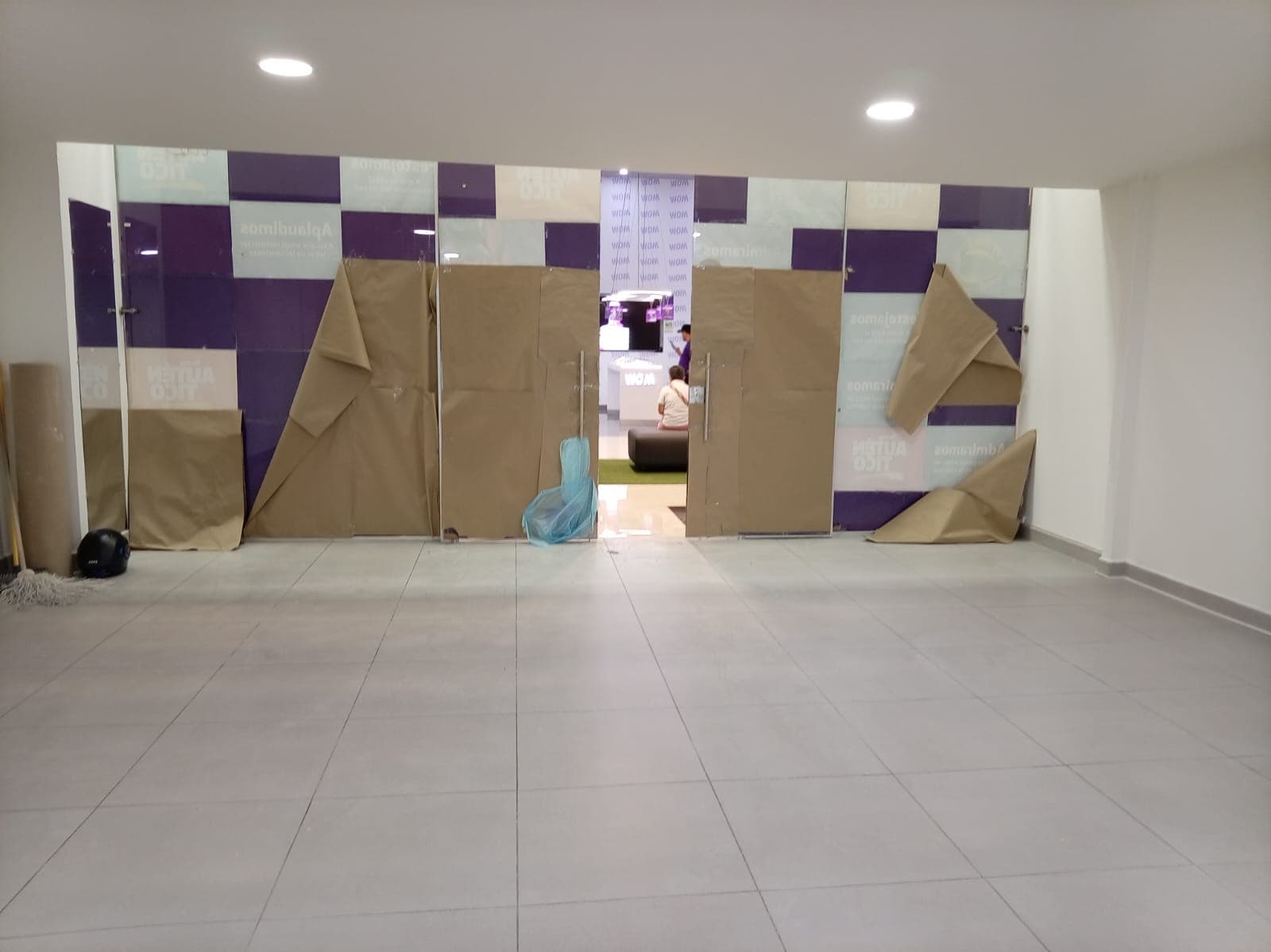 Local en arriendo en Caribe, Centro, Medellín — foto 4 de 14