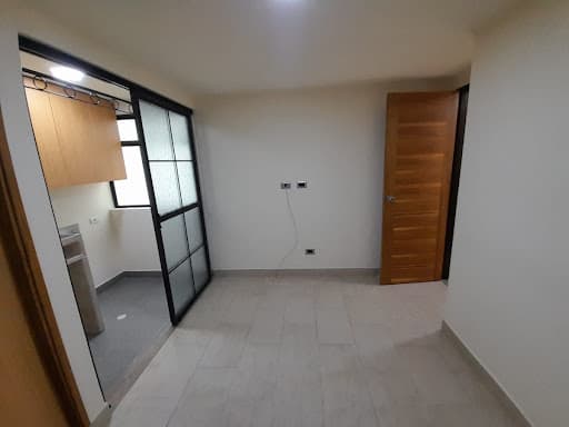 Apartaestudio en arriendo en Granada, Belen, Medellín — foto 3 de 12