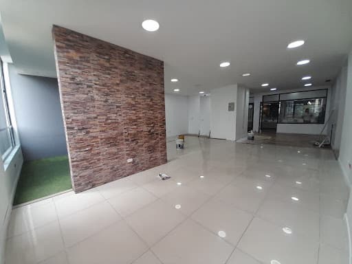 Local en arriendo en Milla De Oro, El Poblado, Medellín — foto 2 de 10