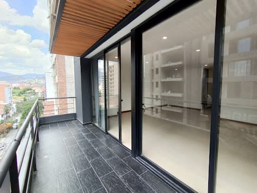 Apartamento en arriendo en Conquistadores, Laureles, Medellín — foto 3 de 20