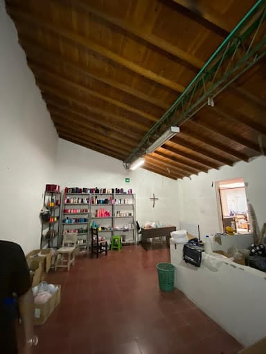 Local en arriendo en Centro, Medellín — foto 2 de 7