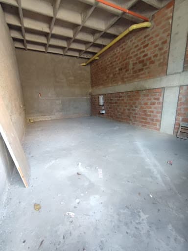 Local en arriendo en Los Colores, Laureles, Medellín — foto 3 de 13
